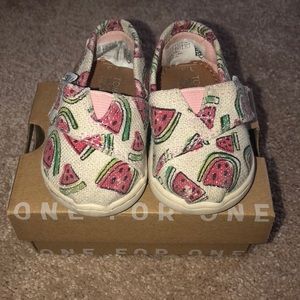 Girls watermelon Toms